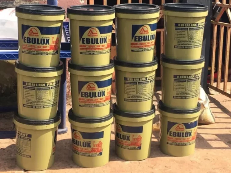 Ebulux paint 20 litres buckets